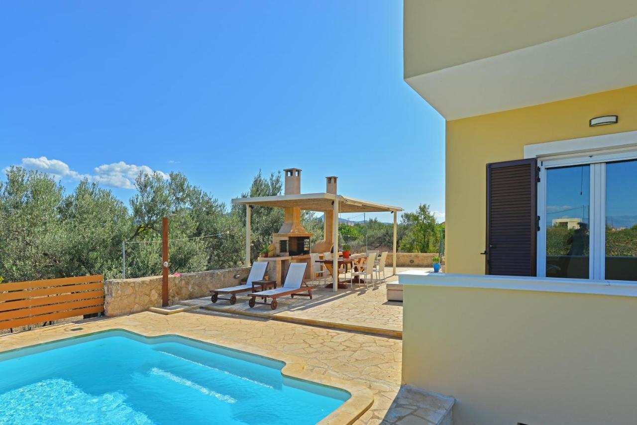 Aegina Villa Konstantinos 6 Bedrooms מראה חיצוני תמונה