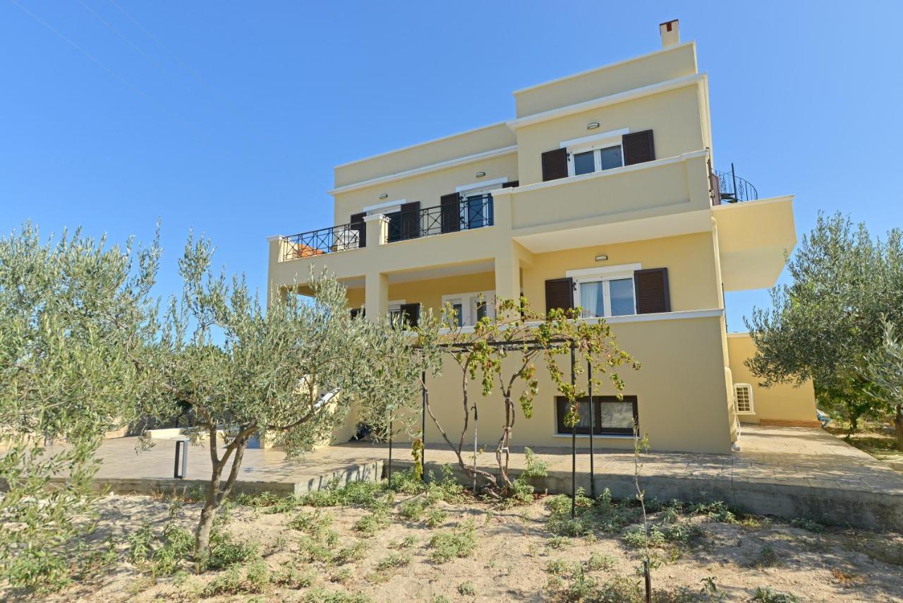 Aegina Villa Konstantinos 6 Bedrooms מראה חיצוני תמונה